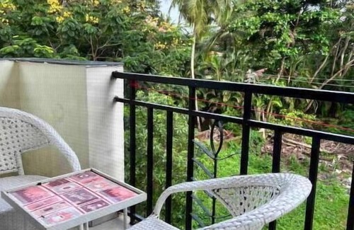 Nagoa Apartamento | Aqua: Pvt Apartment w Pool in Arpora Slow Stays