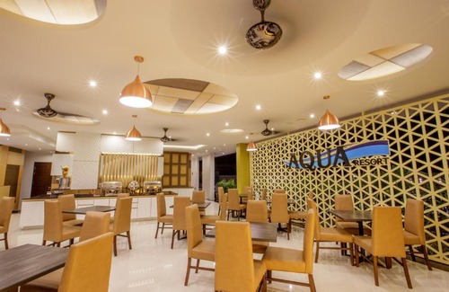 Rawai Hotel | Aqua Resort SHA Plus
