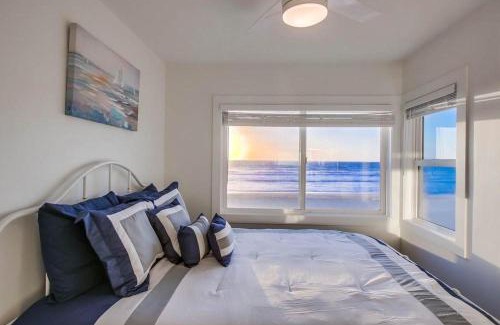 Mission Beach Casa | Aqua