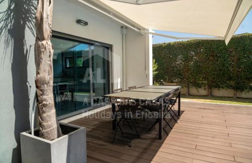 Ericeira Villa | Aqua Villa by AcasaDasCasas