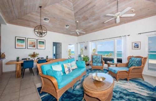 North Palmetto Point Casa | Aqua Vista home
