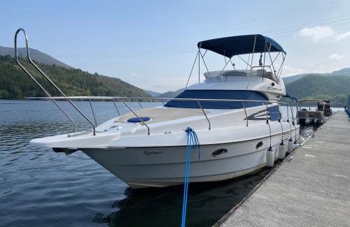 Cinfaes Alquiler De Eote | AQUADOURO Yacht RADAMES - Sleep Boat Experience