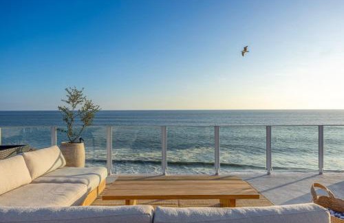 Eastern Malibu Apartamento | Aqualina Best View in Malibu by Stay Awhile Villas