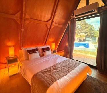 Larena Complejo | Aquamare Beach Camp Resort