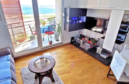 Znjan Apartamento | Aquamarine beach apartment- terraza, junto al mar