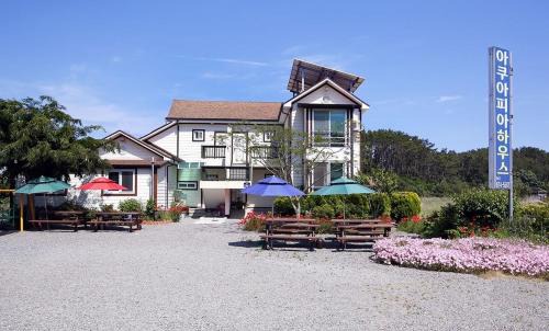 Iwon Casa | Aquapia House