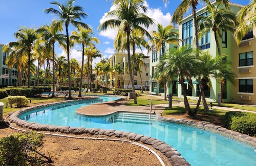 Loiza Apartamento | Aquatika Beach and Pools Escape (5 min frombeach)