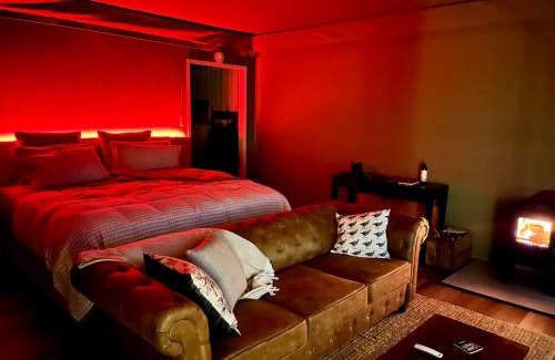 Richmond Otro | Aquila Eco Retreat