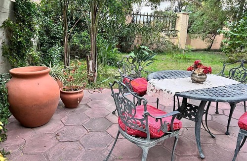 Valle Viejo Casa | La Santa Rita Casa con Encanto!