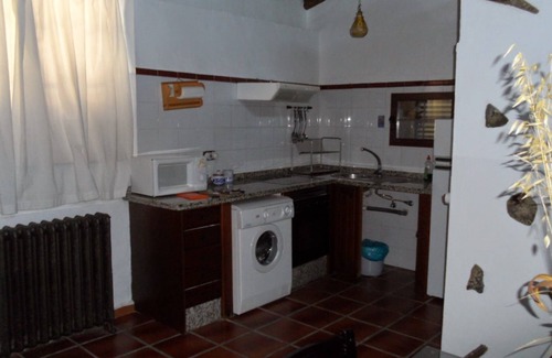 Canamero Casa | AR Yerbabuena Ctra EX 102 Km 61,800, 10136 Cañamero (Caceres)