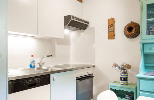 Ernen Apartamento | Aragon M88 by Interhome