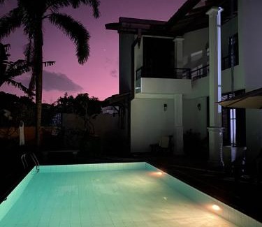Battaramulla Hotel | Aran Villa