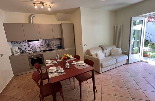 Intra Apartamento | Arancio Apartment in the centre of Verbania Intra