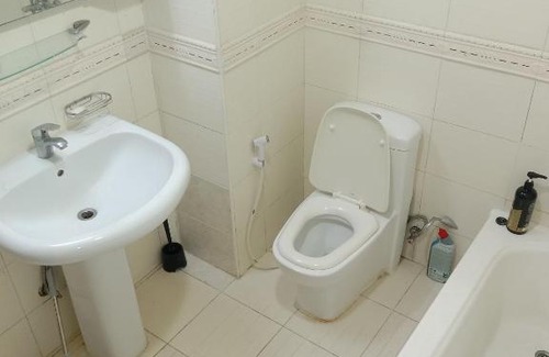 Mirdif Apartamento | Arav Khan Royalty House
