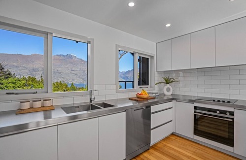 Sunshine Bay Apartamento | Arawata Retreat 3BRM Luxury