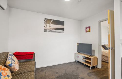 Fernhill Casa | Arawata Retreat - Queenstown Mountain Serenity