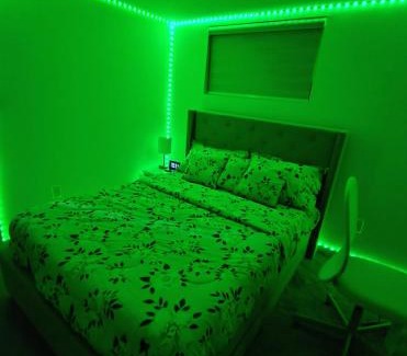 London Apartamento | ArbyManie's Place Newly Built Apartment