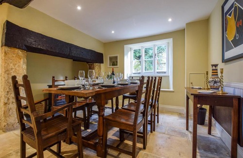 Winchcombe Casa | Archers