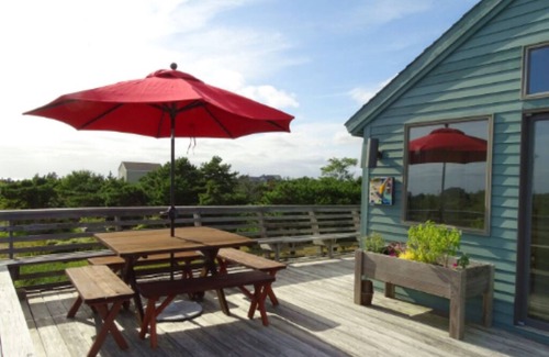 North Truro Casa | Architect Designed home /Private sub-Division / Private Cape Bay Beach Access