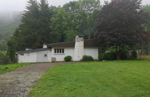 Campan Casa | Architect-designed house with 2500m2 enclosed garden