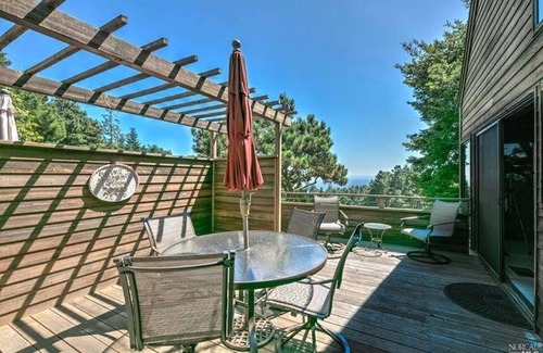 Sea Ranch Casa | ARCHITECT-DESIGNED VIEW HOME AT THE SEA RANCH