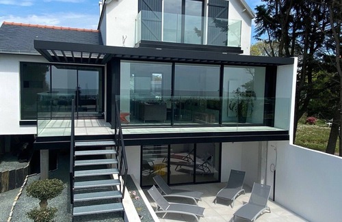 Benodet Casa | Architect-designed villa with private beach access