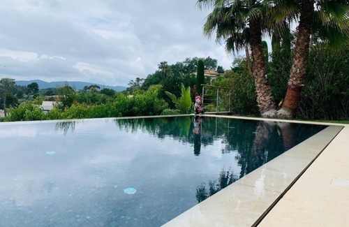 Mougins Villa | Architect-designed villa with breathtaking views