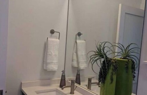 Downtown Apartamento | Architect's Studio @ the heart of Downtown Raleigh