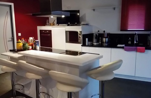 Salernes Villa | Servicios de alta calidad villa Arquitecto con piscina privada 9x4