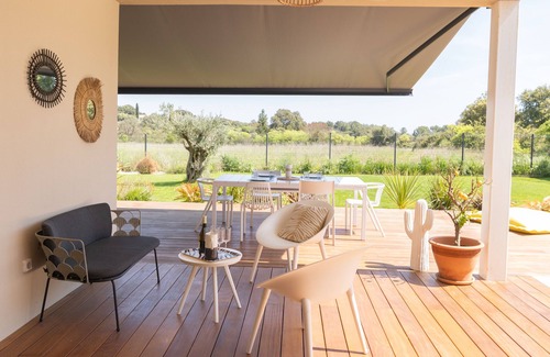 Saint-Jean-de-Vedas Casa | Architectural villa-Luxury&Nature-6 persons