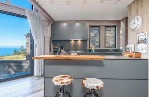 Sea Ranch Casa | Architectural Treasure | Private Hot Tub!