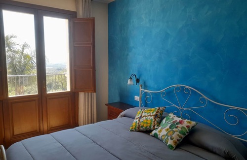 Calatabiano Otro | Arcobaleno dell'Etna - Family Room with terrace and Etna-sea view