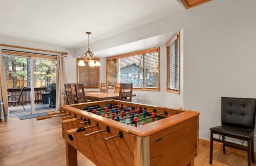 Summit Estates Casa | Arctic Wolf at Summit Base - 4 Bedroom log cabin at the base of Snow Summit