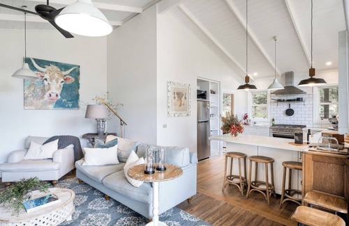 Red Hill South Casa | Ardbrae Countryside Tranquility Charming Cottage