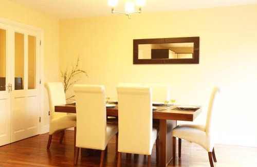 Kenmare Casa | Ardmullen Walnut 3 Bed Holiday Home