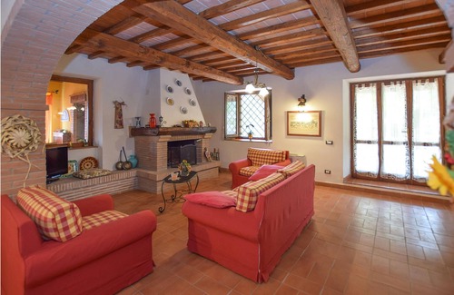 Avigliano Umbrio Casa | Alojamiento de 6 habitaciones en Santa Restituta