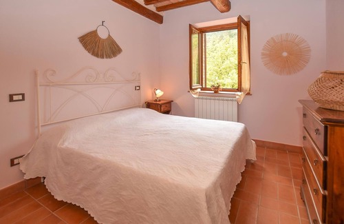Avigliano Umbrio Casa | Alojamiento de 6 habitaciones en Santa Restituta