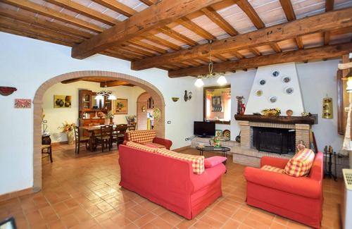 Avigliano Umbrio Casa | Alojamiento de 6 habitaciones en Santa Restituta