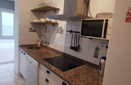 Cadiz Apartamento | ARENA y Mar Sunny Home by Cadiz4Rentals