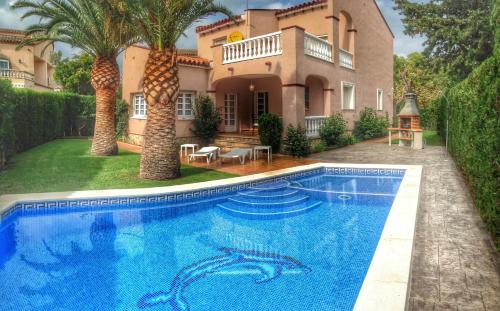 Miami Platja Casa | ARENDA Pino Alto Villa Napoleon