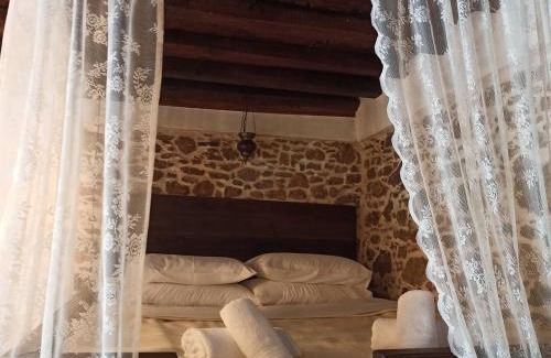 Asklipiio Casa | Areti's Traditional house