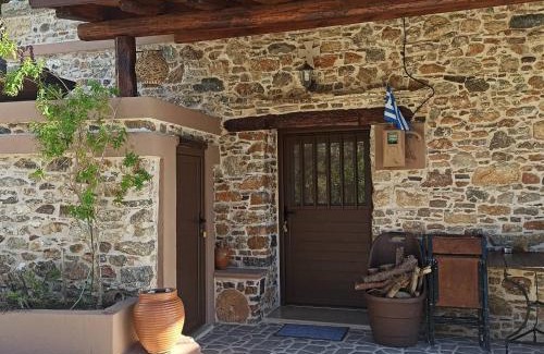 Asklipiio Casa | Areti's Traditional house