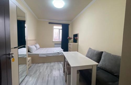 Erebuni Casa | Arian & Ruz