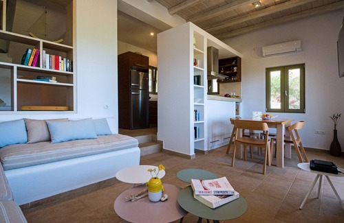 Kithira Villa | Arianne Estate: lujosa finca de verano a 200 m de la virgen Palaiopolis beac