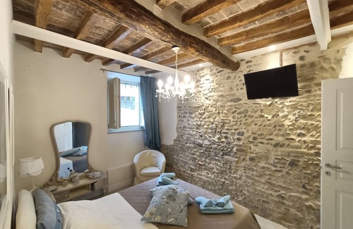 Parma City Centre Cama Y Desayuno | AriediParma - Rooms & Apartments