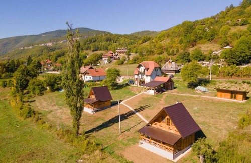 Mokra Gora Chalet De Esquí | Arielove kolibe