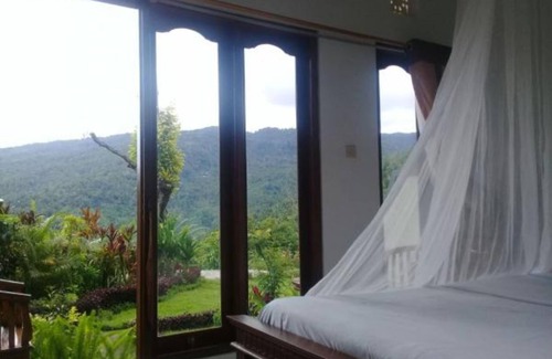 Munduk Casa | Aris Homestay and Warung Made