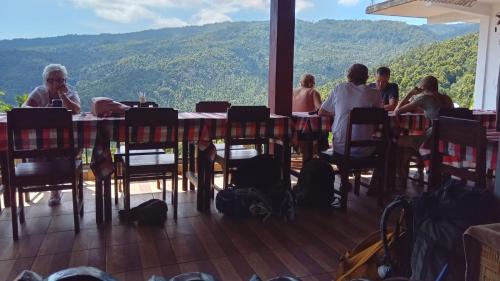 Munduk Casa | Aris Homestay and Warung Made