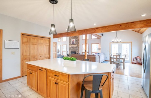 Davis Casa | Ark Escape - 1731 Cabin Mountain Road
