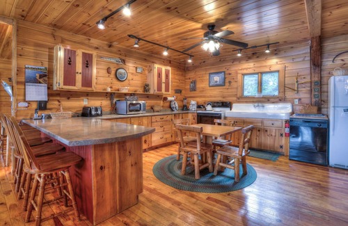 Rangeley Casa | Ark - Gull Pond home con área de paseo al agua